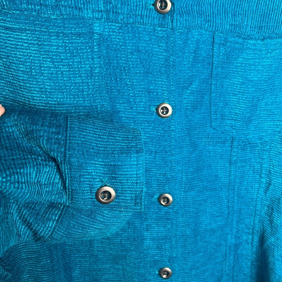 FINAL SALE Chico's Silk Blend Velvet Button Down Top Shirt Size 12 / Chico’s 2 - Picture 2 of 5